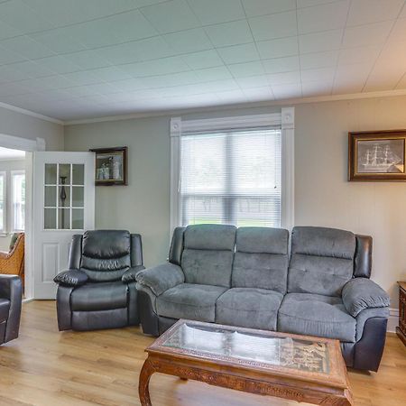 Welcoming Port Clinton Vacation Rental! Bagian luar foto