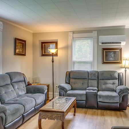 Welcoming Port Clinton Vacation Rental! Bagian luar foto