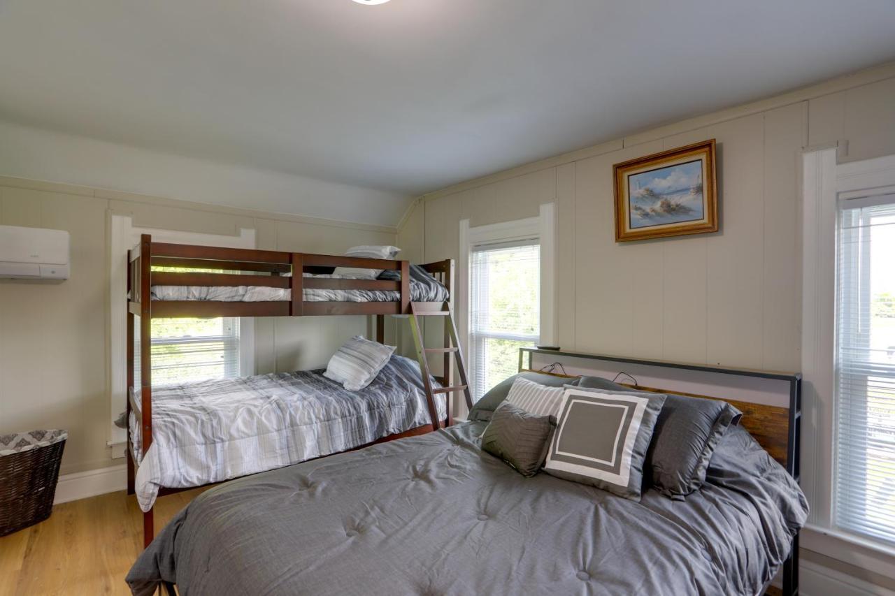 Welcoming Port Clinton Vacation Rental! Bagian luar foto