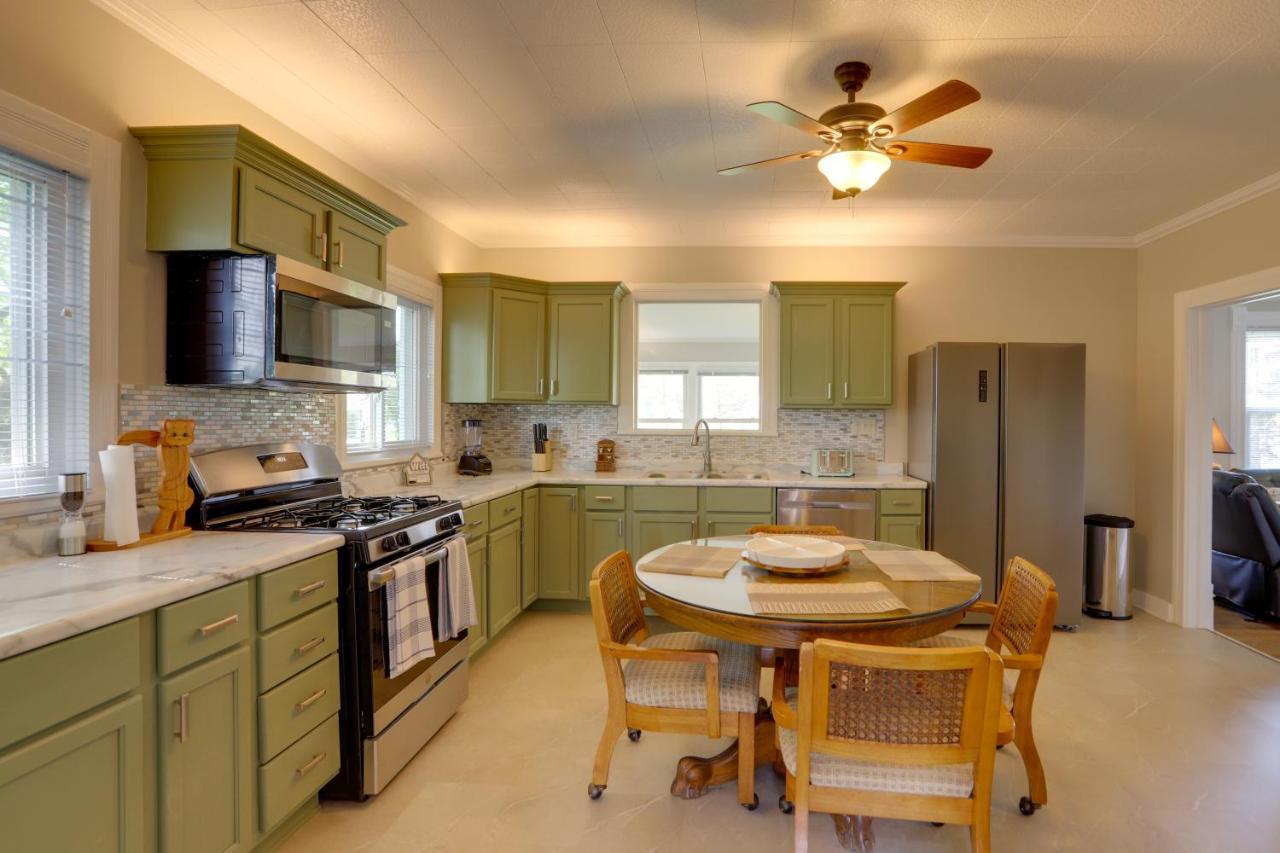 Welcoming Port Clinton Vacation Rental! Bagian luar foto