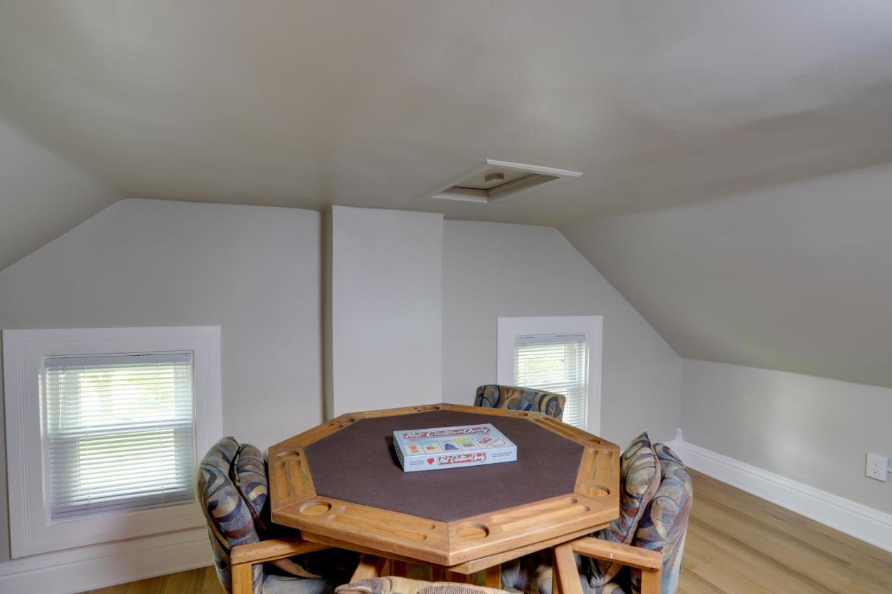 Welcoming Port Clinton Vacation Rental! Bagian luar foto