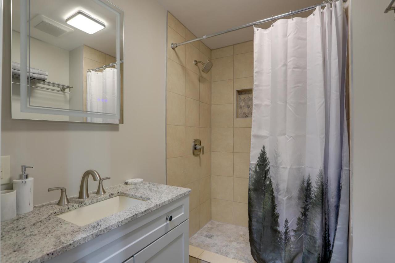 Welcoming Port Clinton Vacation Rental! Bagian luar foto