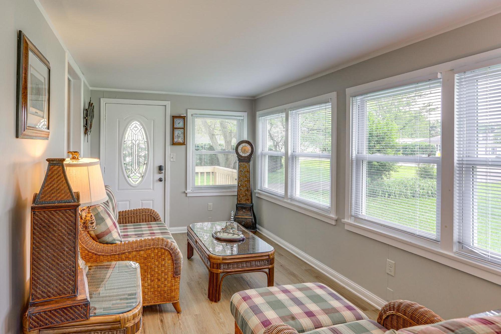 Welcoming Port Clinton Vacation Rental! Bagian luar foto